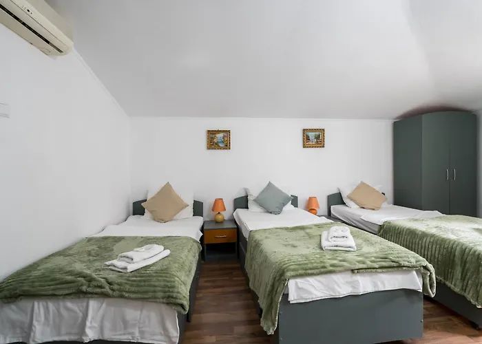Deluxe Dreibettzimmer